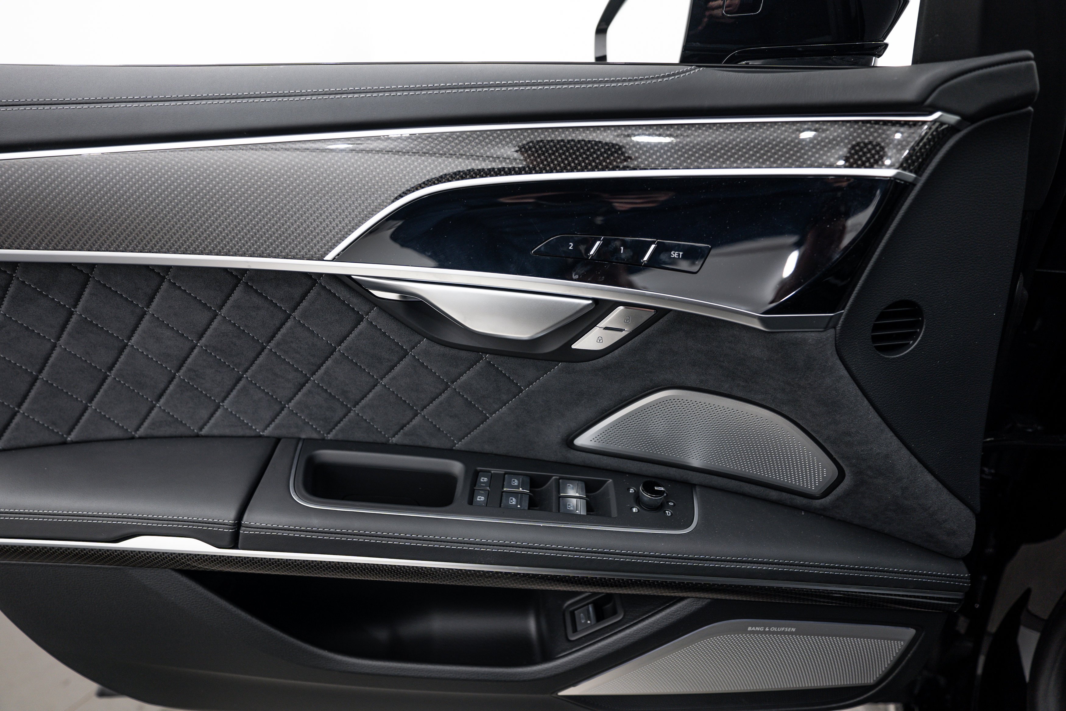 New 2026 Black Audi 4.0T image 14