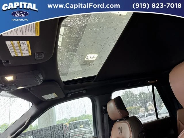 Used 2022 Black Ford King Ranch image 22