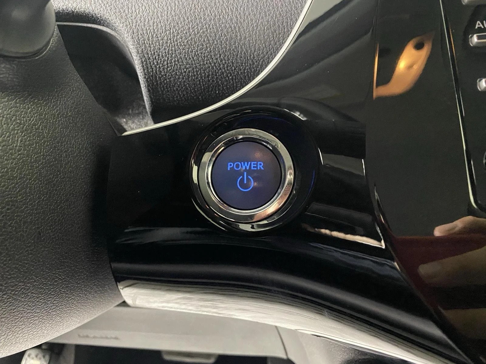 Used 2022 Magnetic Gray Metallic Toyota XLE AWD-e image 20