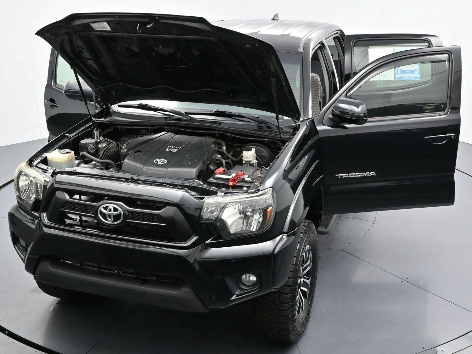 Used 2014 Black Toyota 4WD Double Cab V6 MT (Natl) image 41