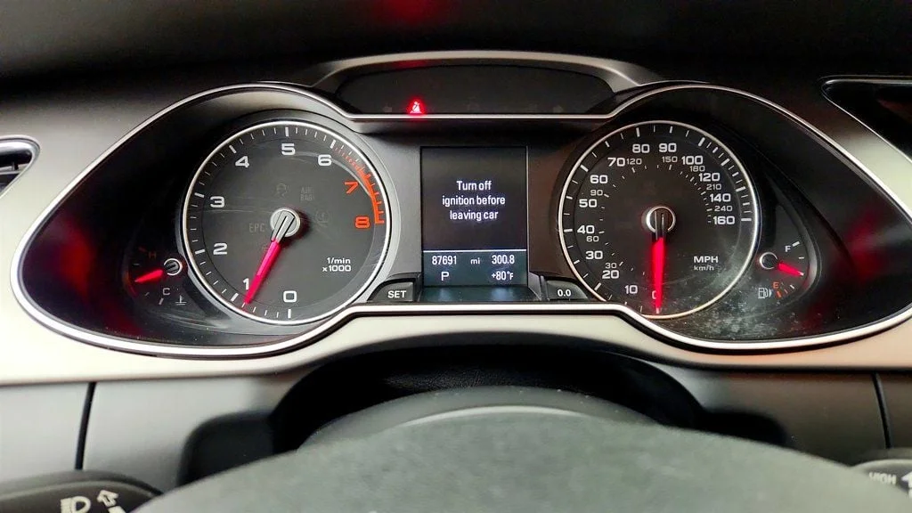 Used 2013 Glacier White Metallic Audi 4dr Sedan Automatic quattro 2.0T Premium Plus w/ MMI Navigation image 15