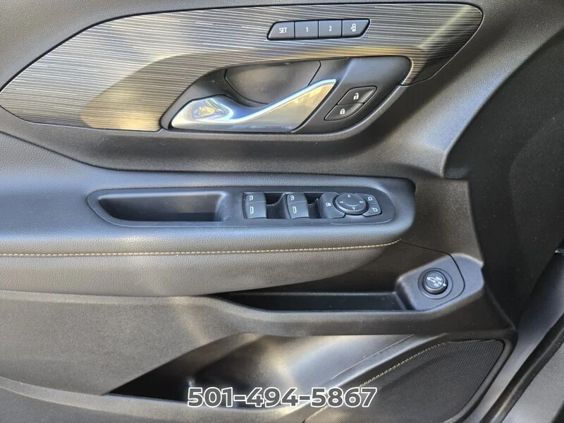 Used 2021 Steel Metallic GMC SLT image 32
