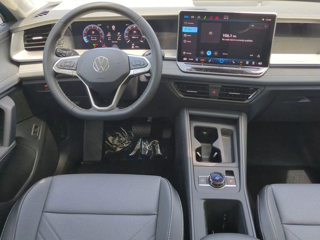 New 2026 Silver Volkswagen 2.0T SE image 14