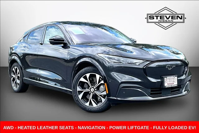 2022 Ford Mustang Mach-E Premium