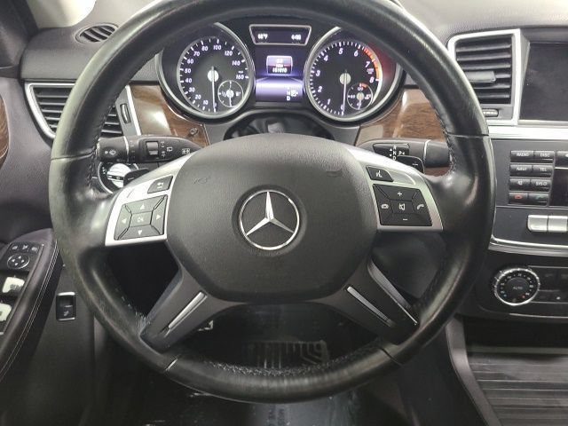 Used 2014 Iridium Silver Metallic Mercedes-Benz ML 350 image 28