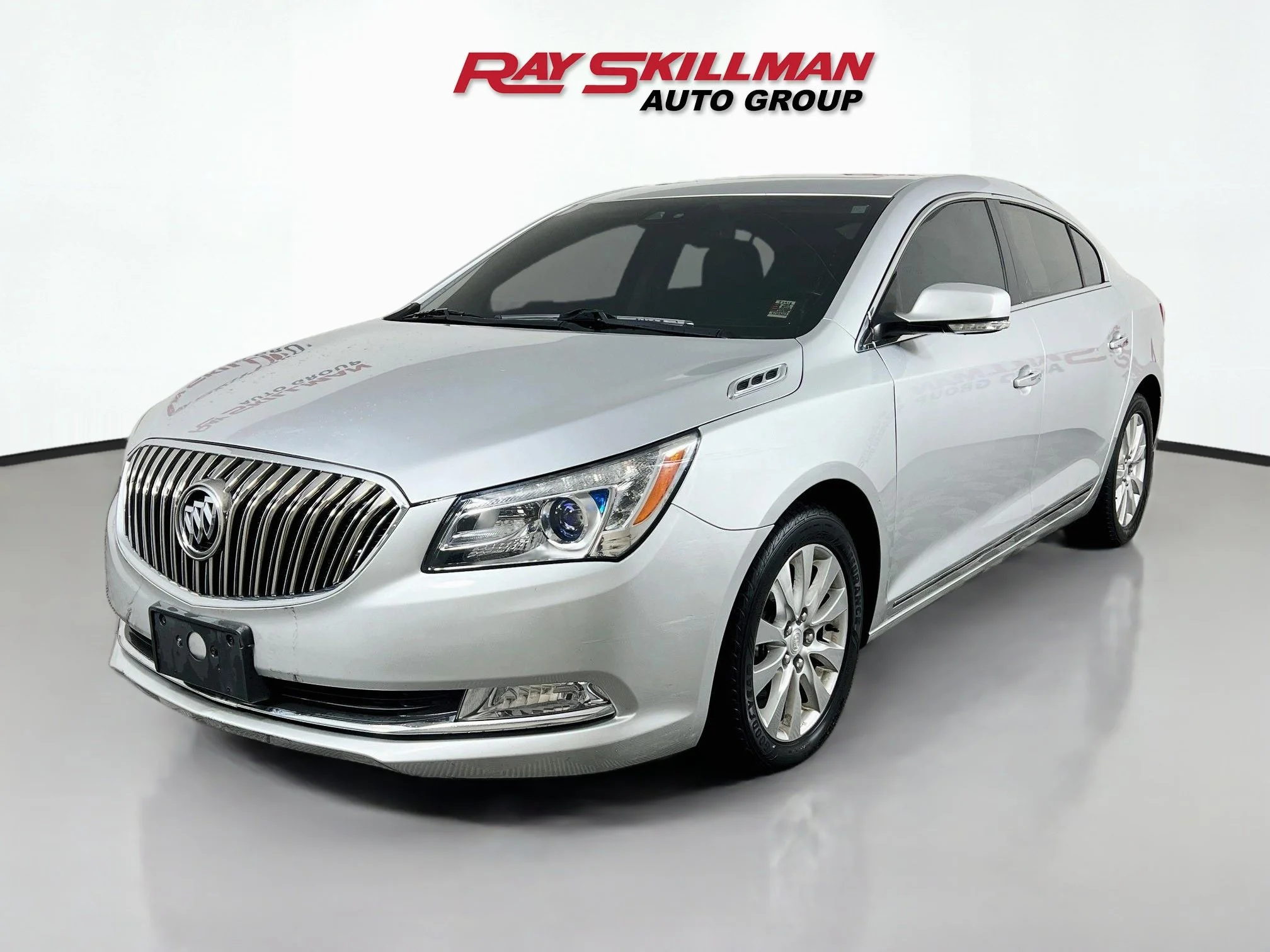 Used 2014 Quicksilver Metallic Buick LEATHER image 3