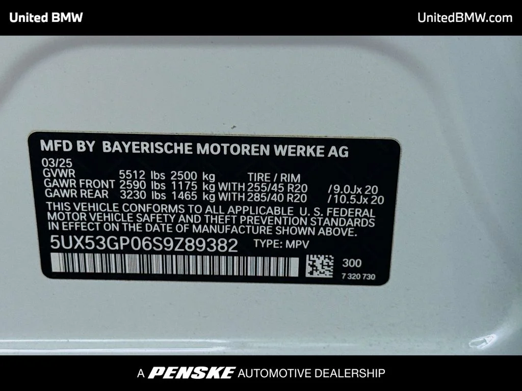 Certified Used 2025 Alpine White BMW 30 xDrive image 14
