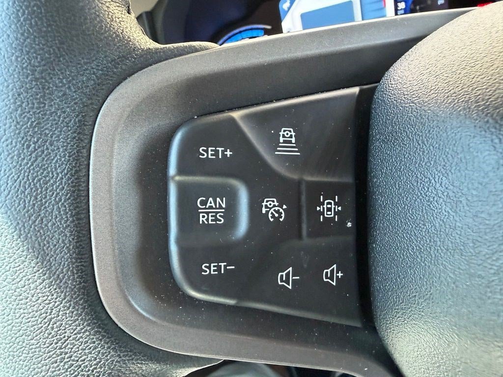 Used 2024 White Ford Wildtrak image 12