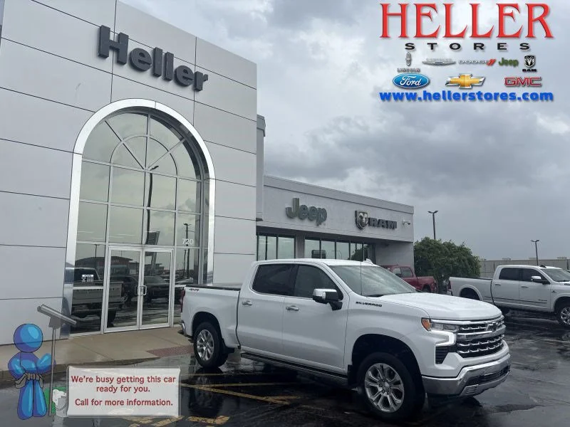 Used 2025 Summit White Chevrolet LTZ image 1