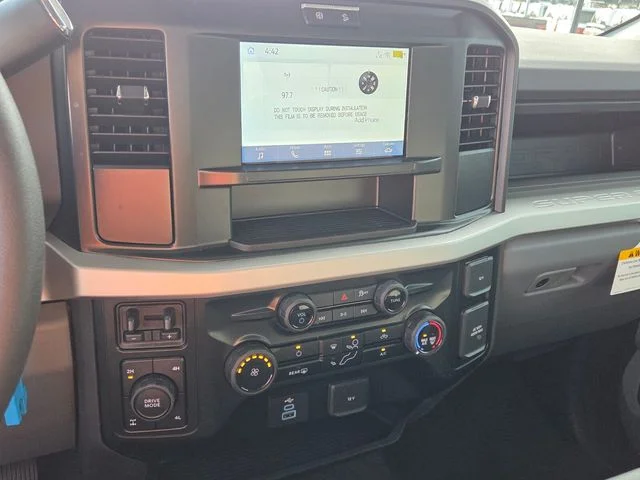 New 2026 Oxford White Ford F-350® XL image 18