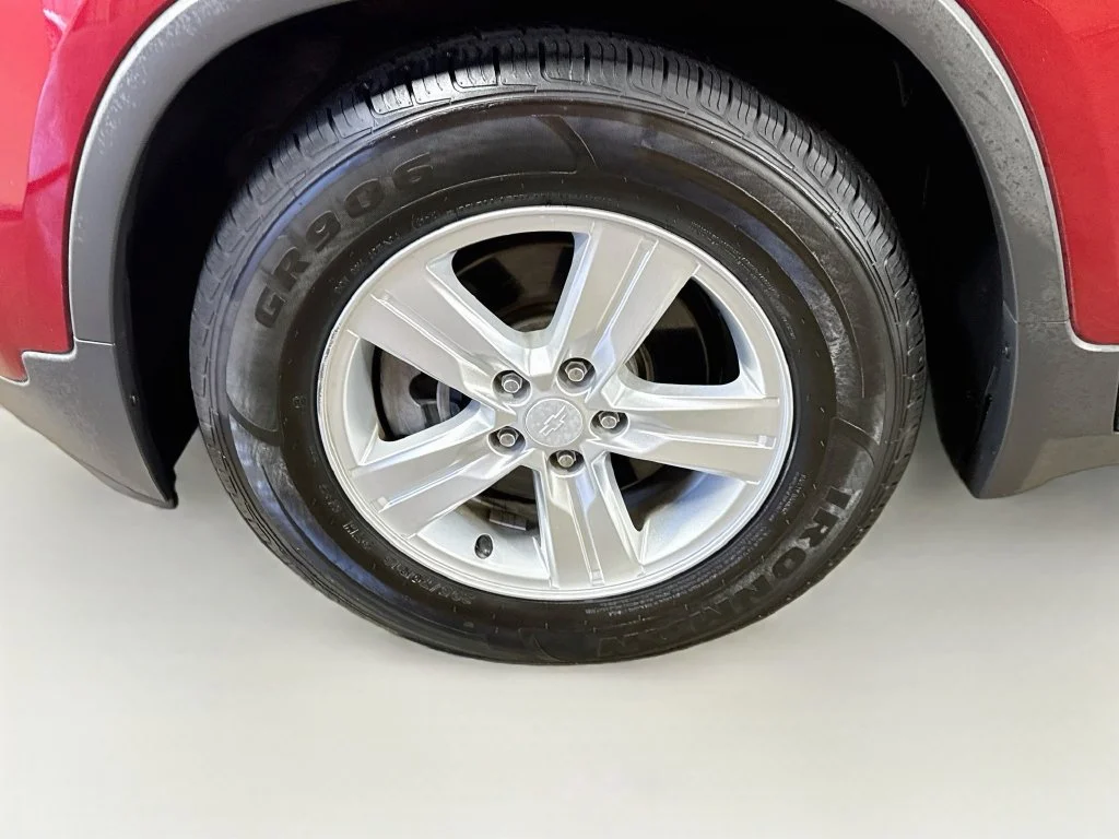 Used 2018 Red Chevrolet LT image 37