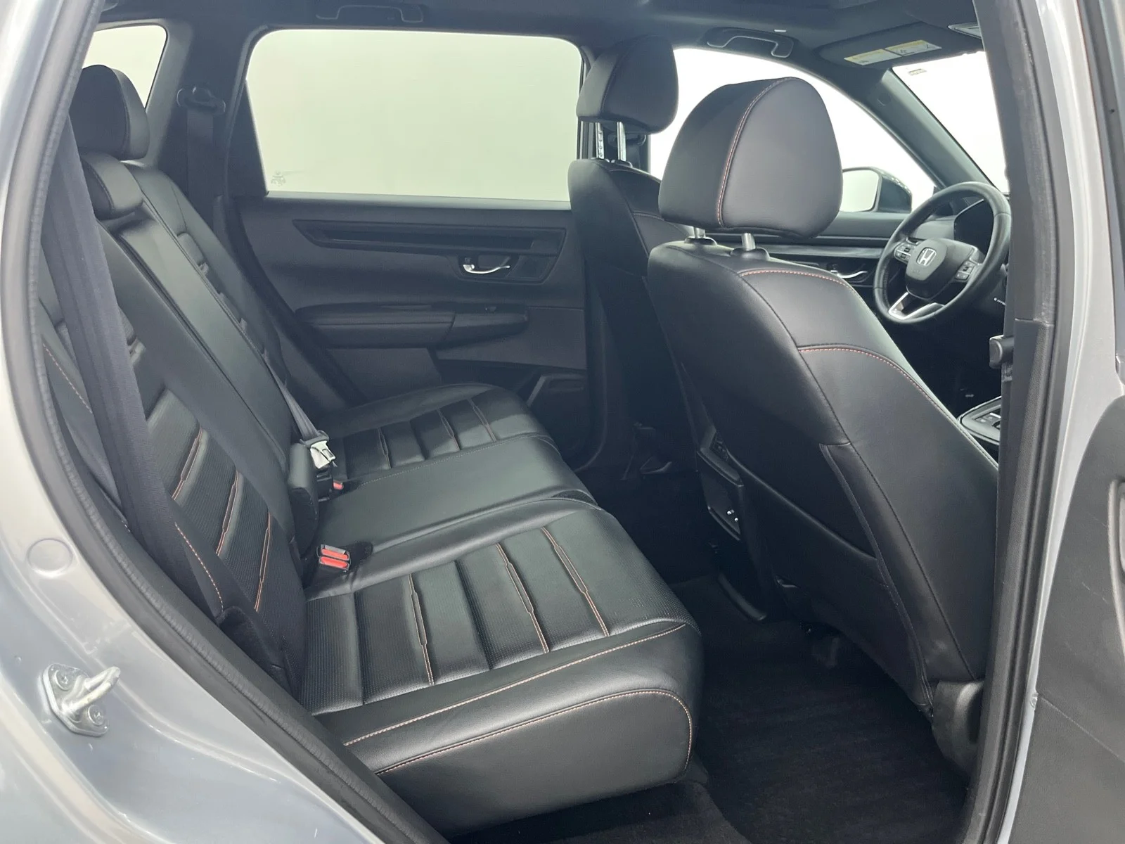 Used 2025 Solar Silver Metallic Honda Sport-L AWD image 42