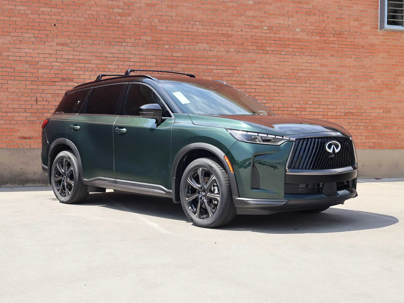 New 2027 2T DEEP EMRLD INFINITI Autograph AWD image 3