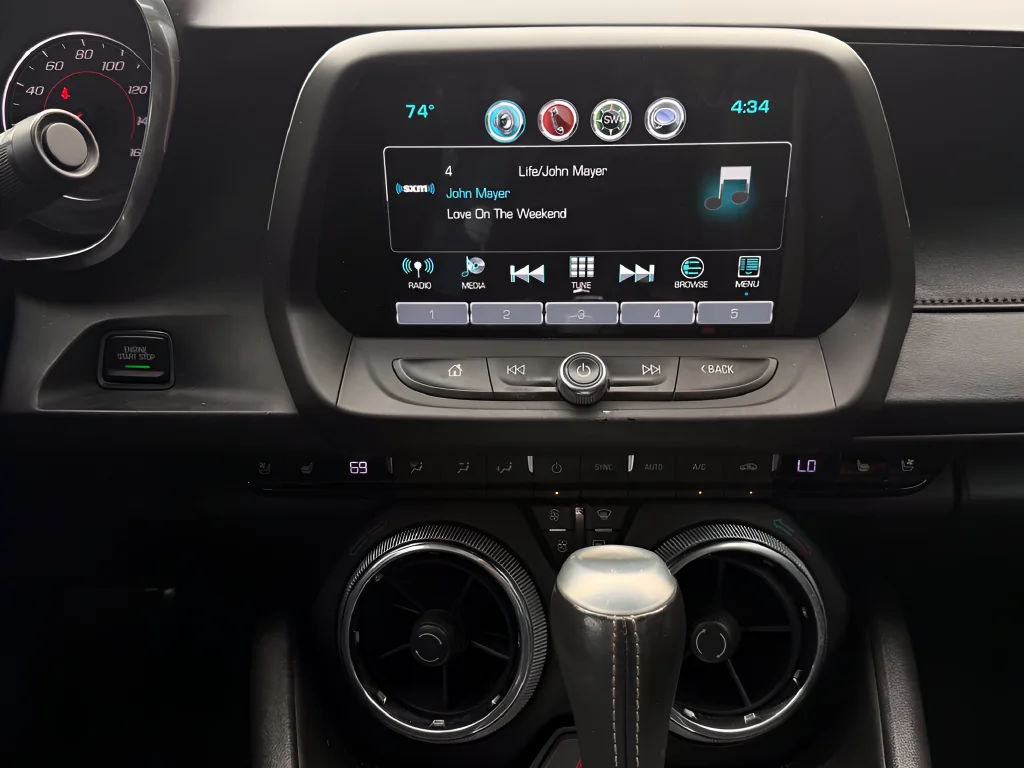 Used 2018 Black Chevrolet 2LT image 11
