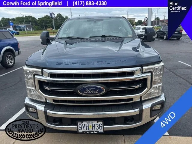 Used 2020 Blue Ford Lariat image 2