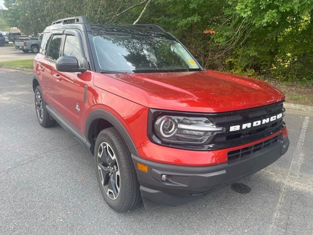 Used 2024 Red Ford Outer Banks image 7