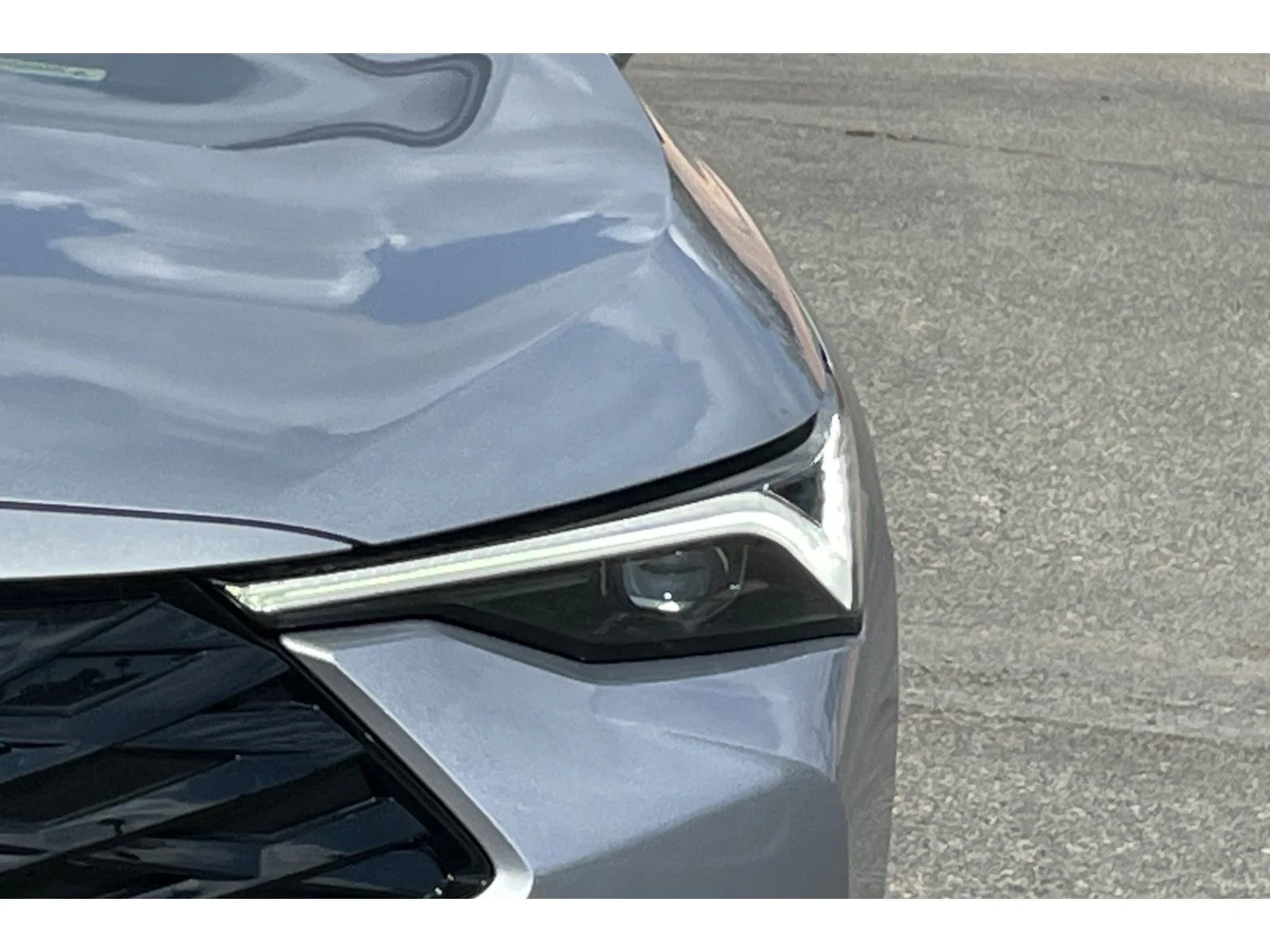 Used 2025 Solar Silver Metallic Acura w/A-Spec Package image 48
