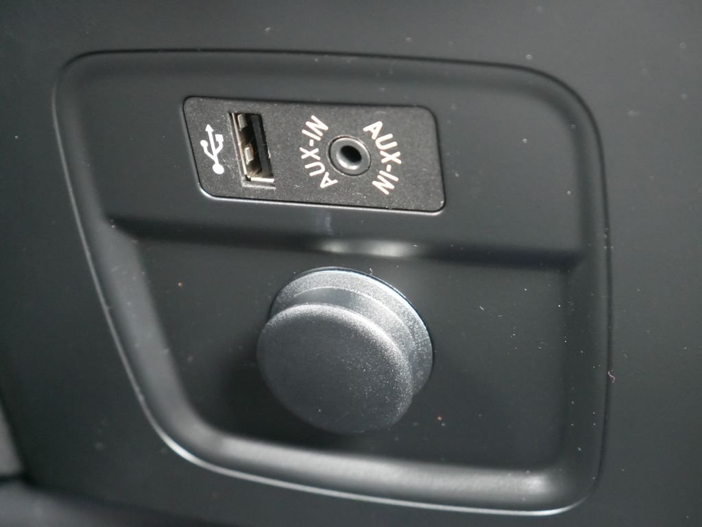 Used 2018 Black MINI Base image 22