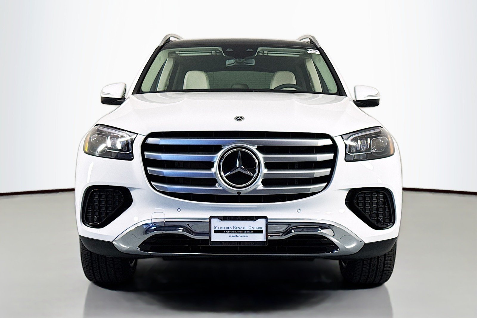 New 2026 Polar White Mercedes-Benz GLS 450 4MATIC® SUV image 2