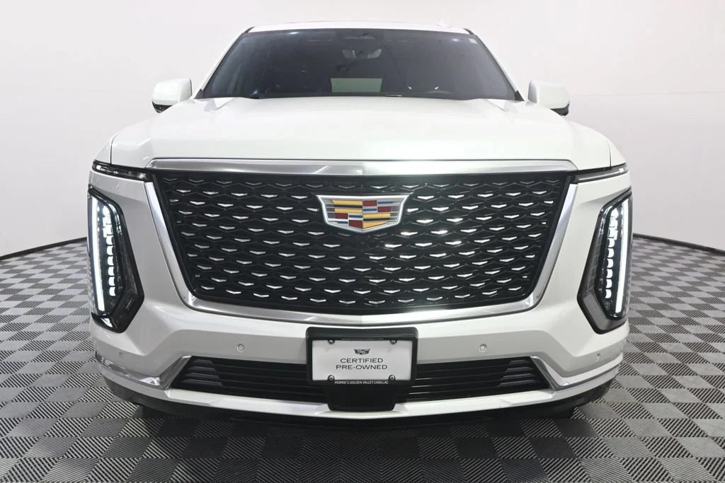 Used 2025 Crystal White Tricoat Cadillac Premium Luxury image 10