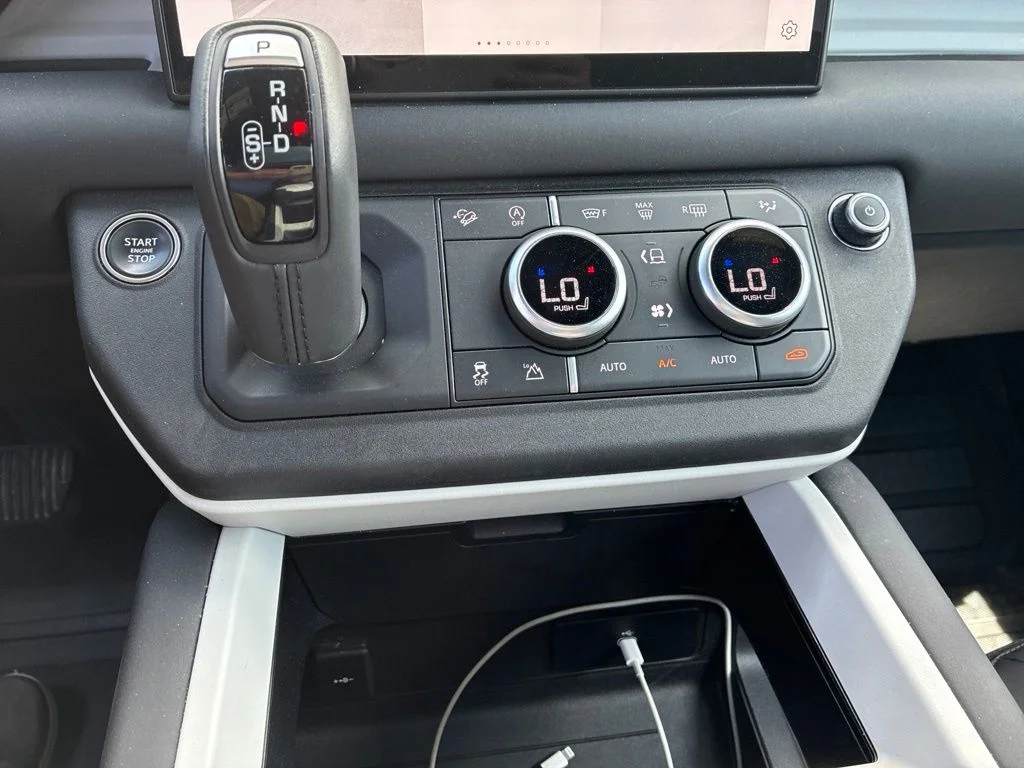 Used 2025 Black Land Rover S image 20