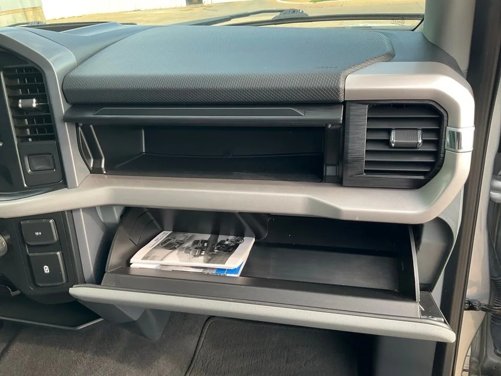 Used 2023 Silver Ford XLT image 32