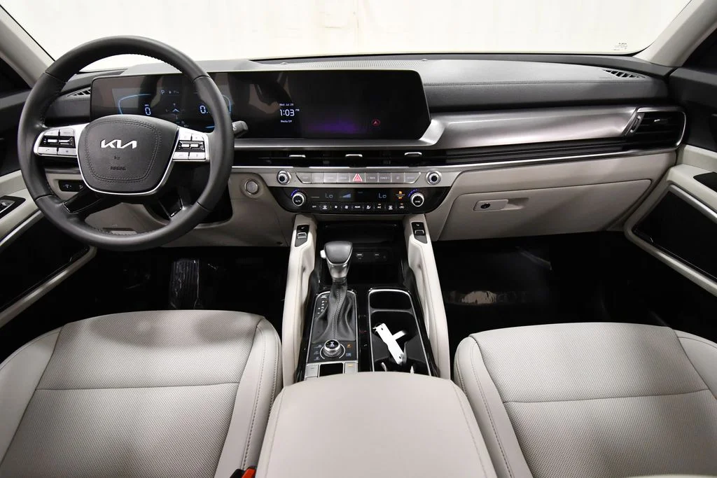 Certified Used 2024 Gray Kia S image 3