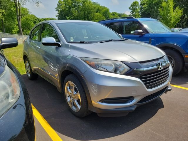 Used 2017  Honda LX image 1