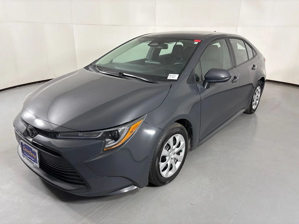 Used 2025 Gray Toyota LE image 4