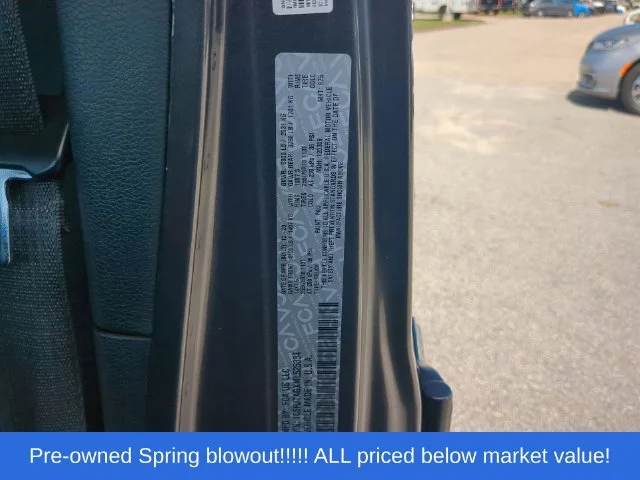 Used 2021 Gray Jeep Sport image 46