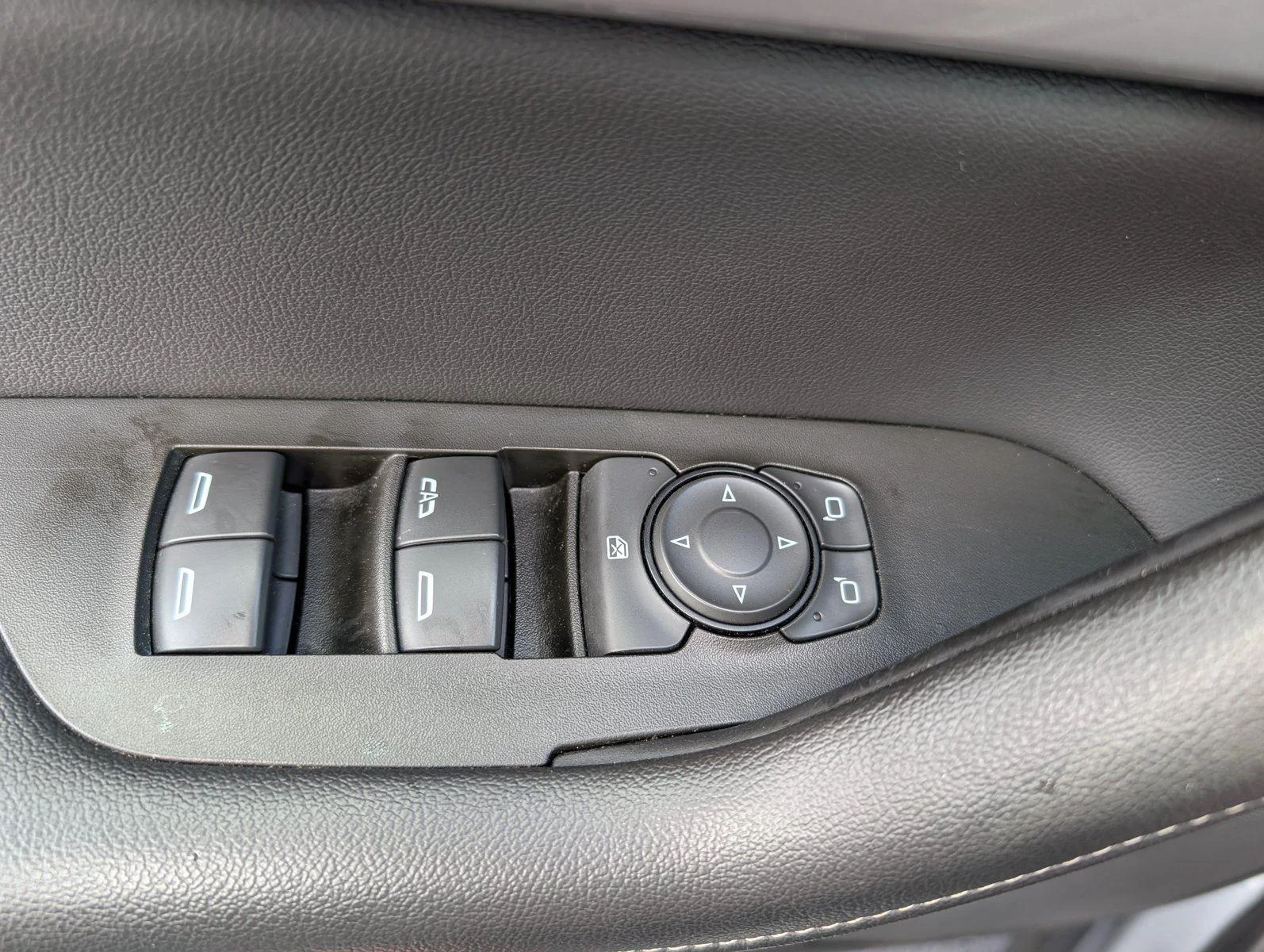 Used 2024 Sterling Gray Metallic Chevrolet 3LT image 15
