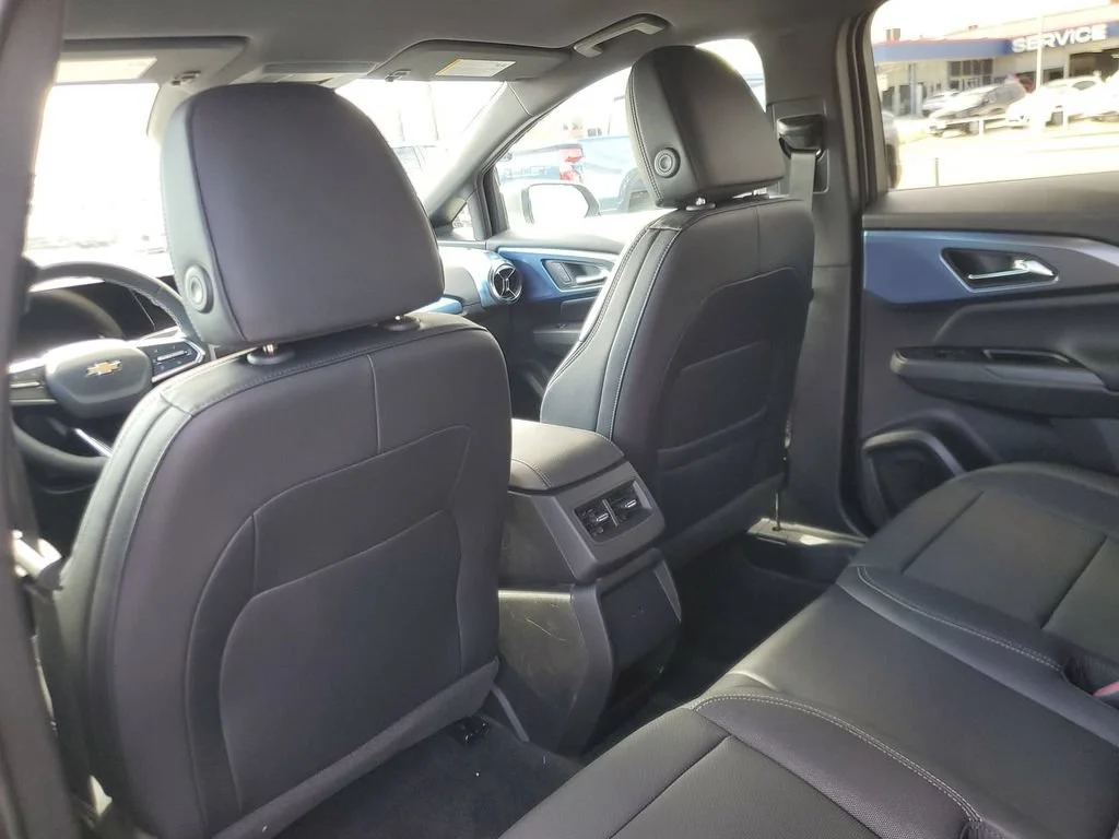 New 2026 Sterling Gray Metallic Chevrolet LT image 20