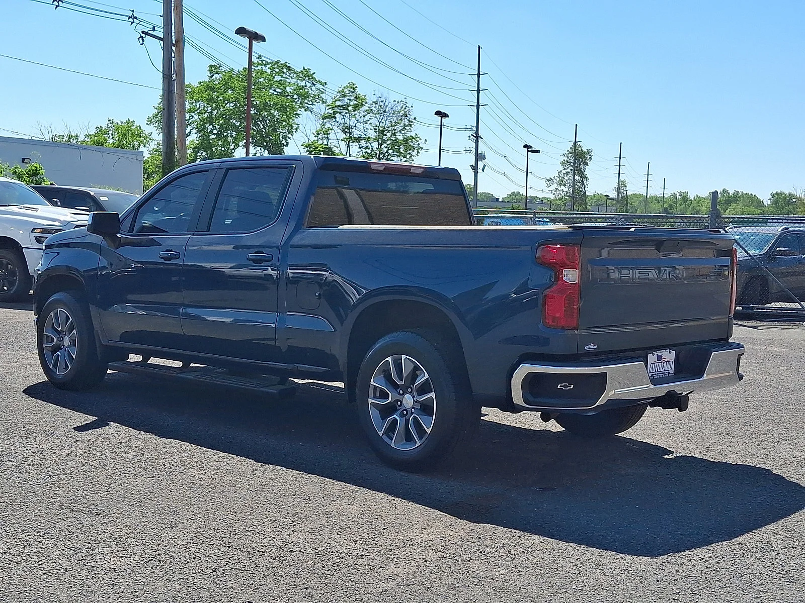 Used 2022 Northsky Blue Metallic Chevrolet LT image 5