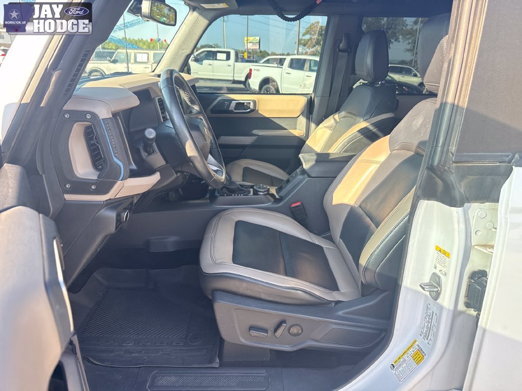 Used 2023 White Ford Wildtrak image 18