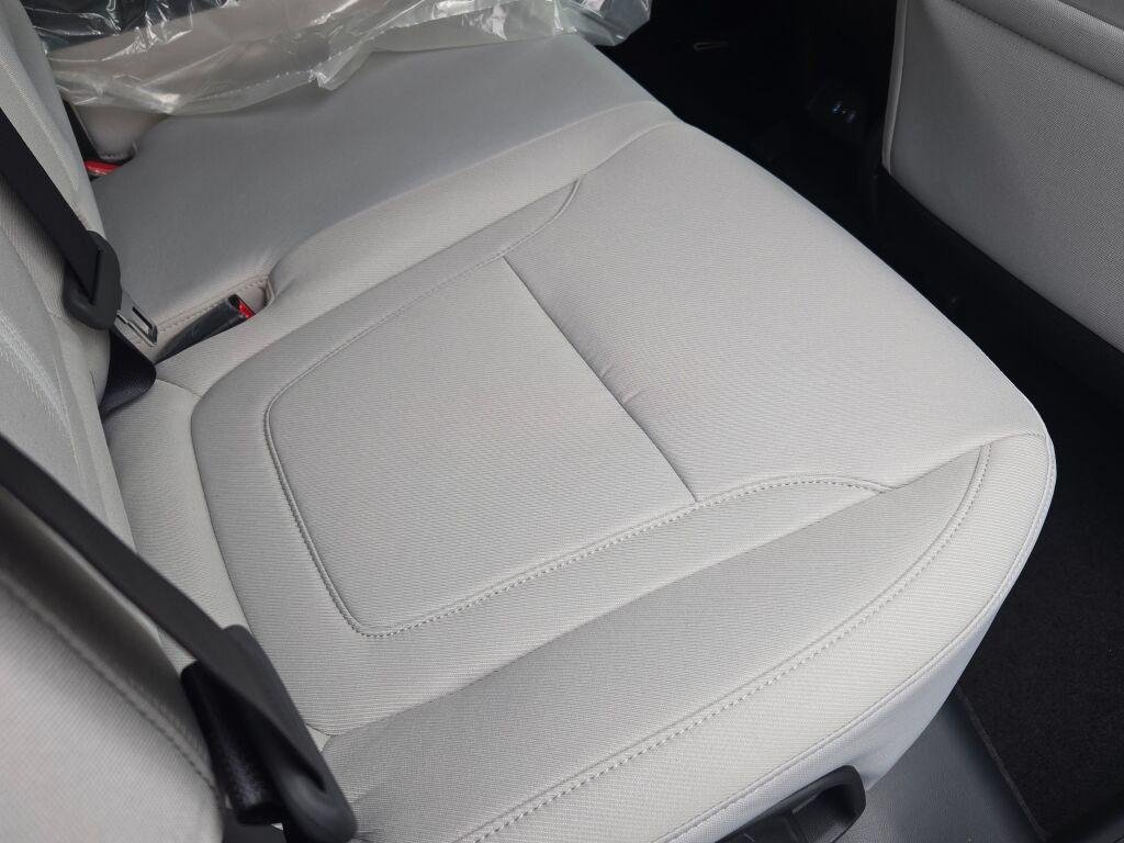 New 2026 White Hyundai SEL AWD image 12