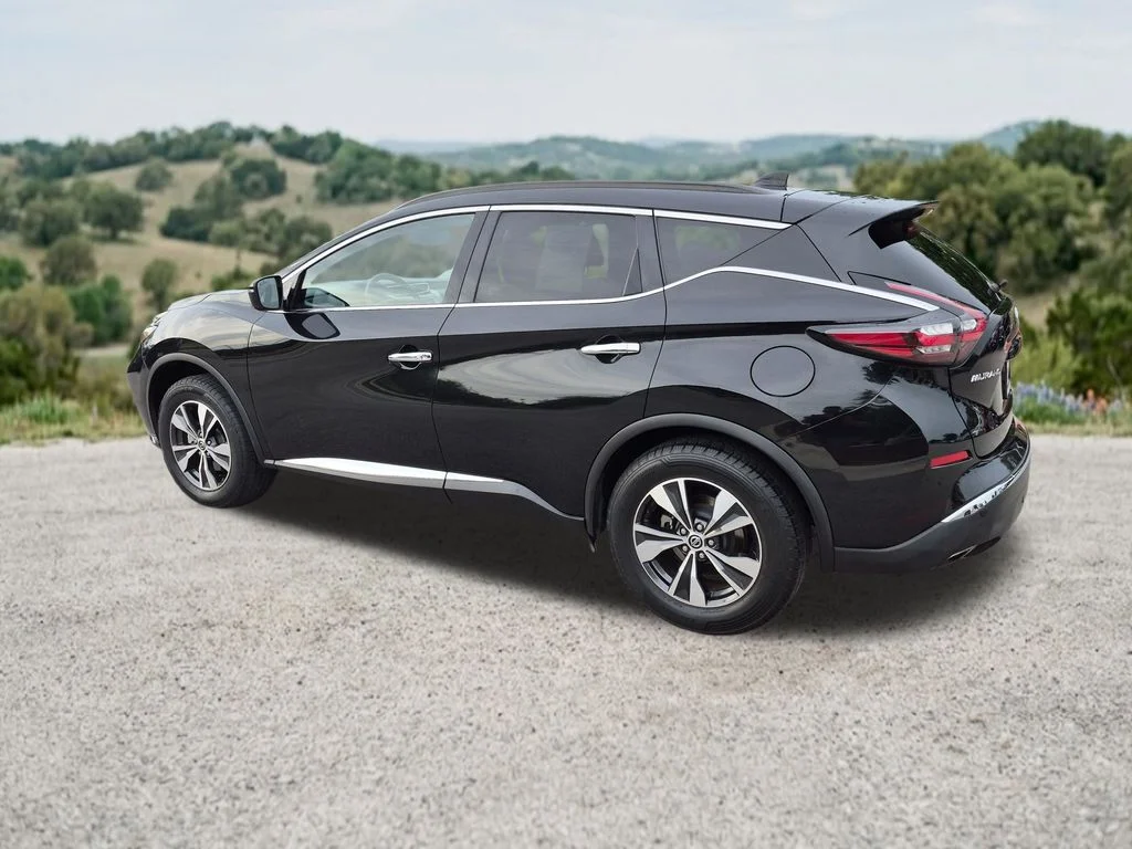 Used 2021 Black Nissan SV image 7
