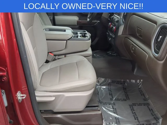 Used 2021 Red Chevrolet LT image 39