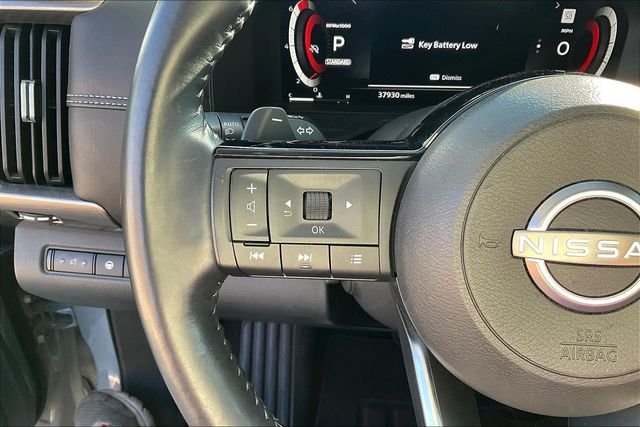 Used 2023 Gray Nissan Platinum image 16