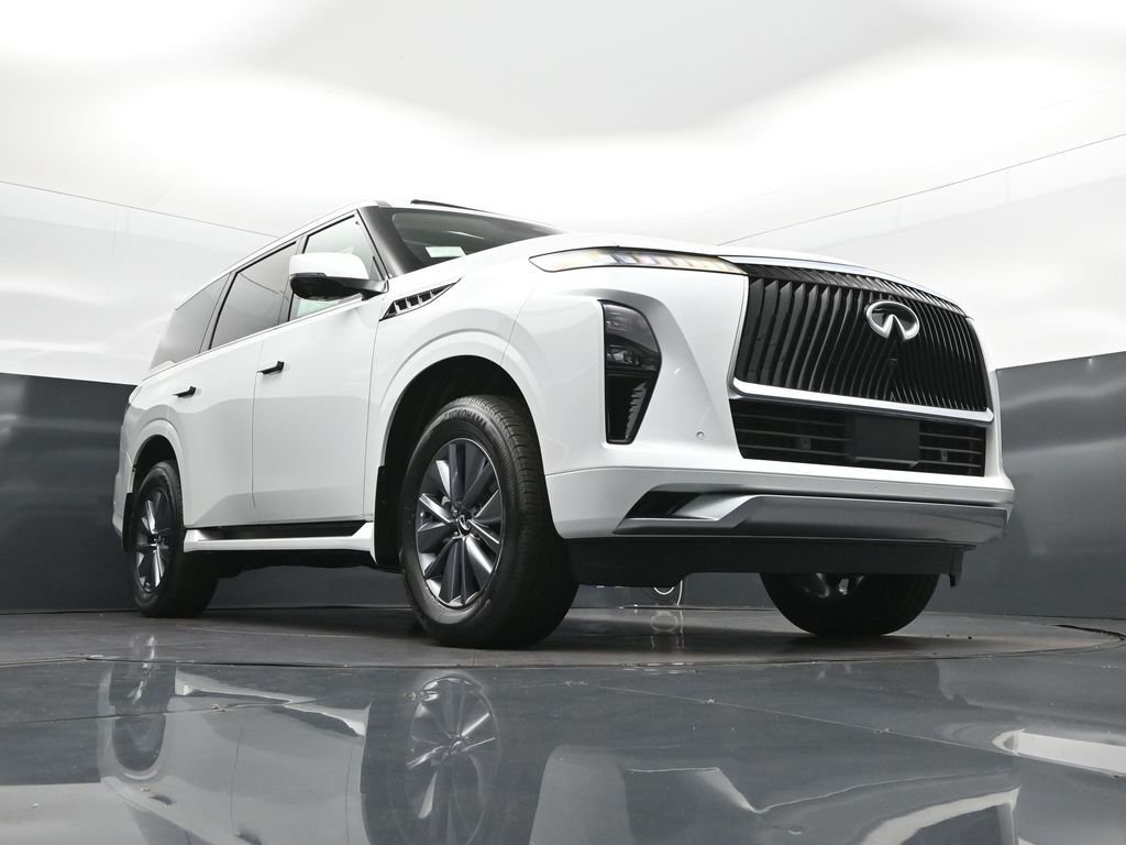New 2026 RADIANT WHITE INFINITI Pure 2WD image 45