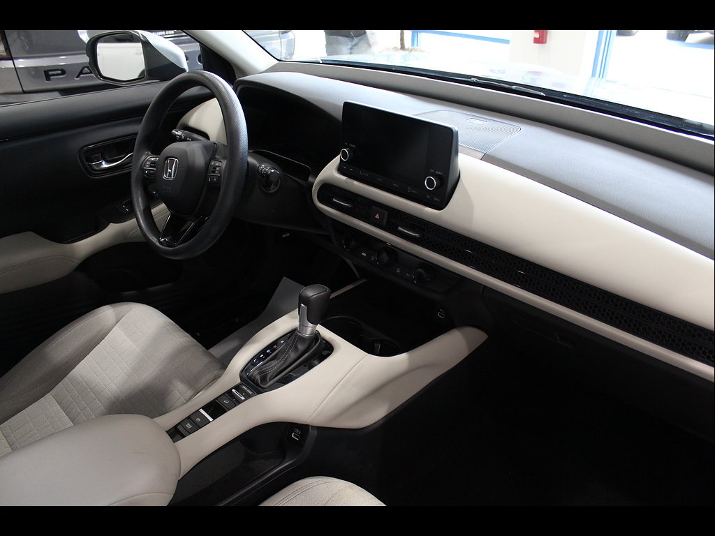 2023 Honda HR-V LX - Photo 23