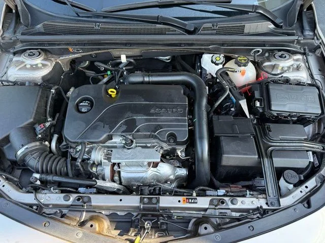Used 2024 Gray Chevrolet LT image 30
