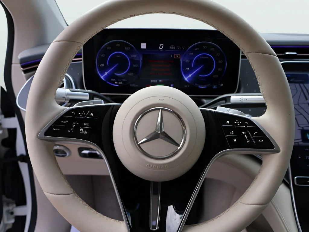 Used 2023 MANUFAKTUR Diamond White Metallic Mercedes-Benz 450 image 31
