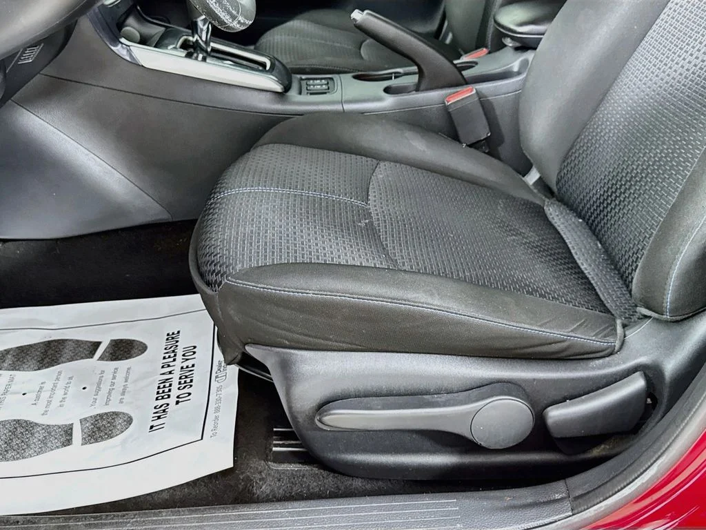 Used 2018 Red Nissan SR image 21
