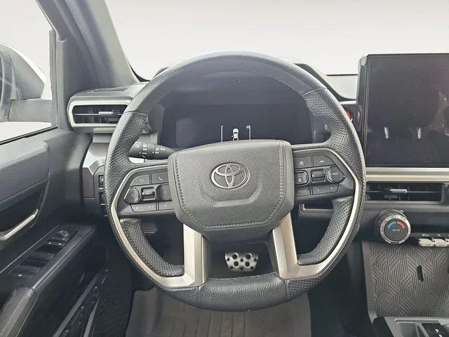 2025 Toyota Tacoma TRD Sport - Photo 12