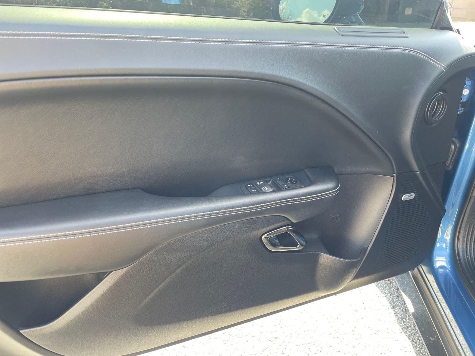 Used 2020 Frostbite Dodge SRT Hellcat Redeye Widebody image 17