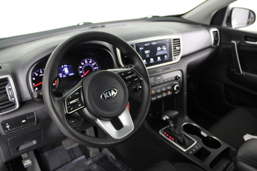 2020 Kia Sportage LX - Photo 17