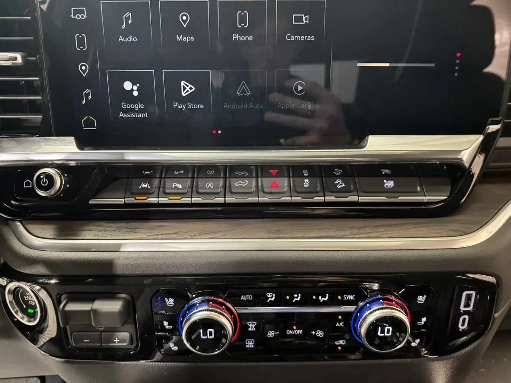 New 2026 Onyx Black GMC SLT image 15