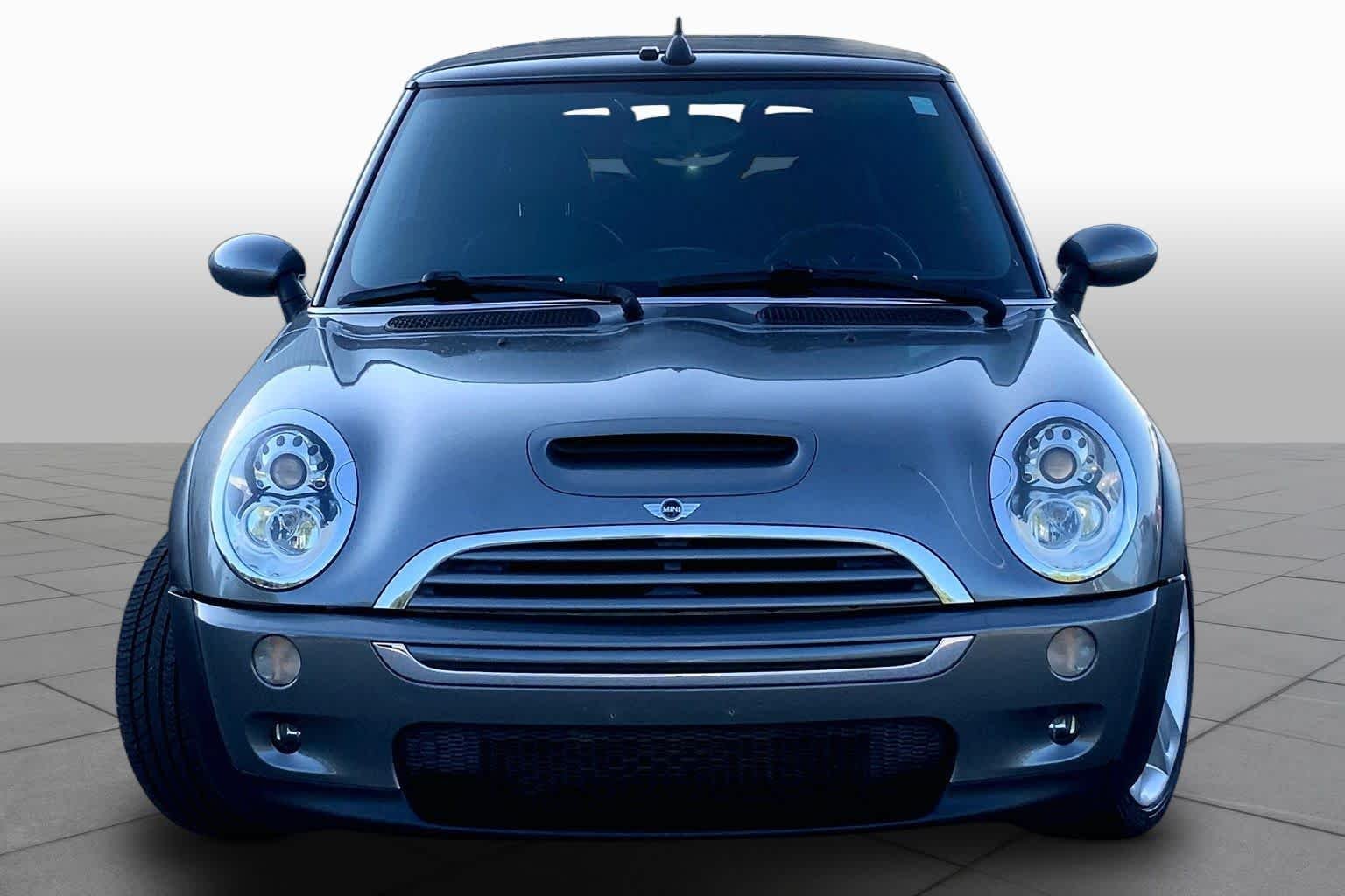 Used 2005 Dark Silver Metallic MINI S image 3