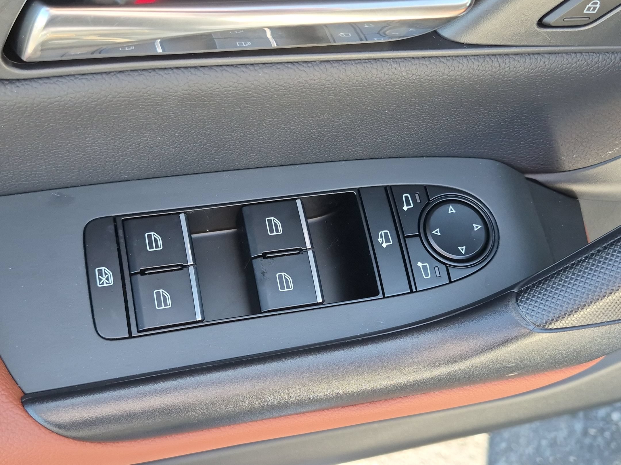 2026 Mazda CX-50 Premium Plus - Photo 13