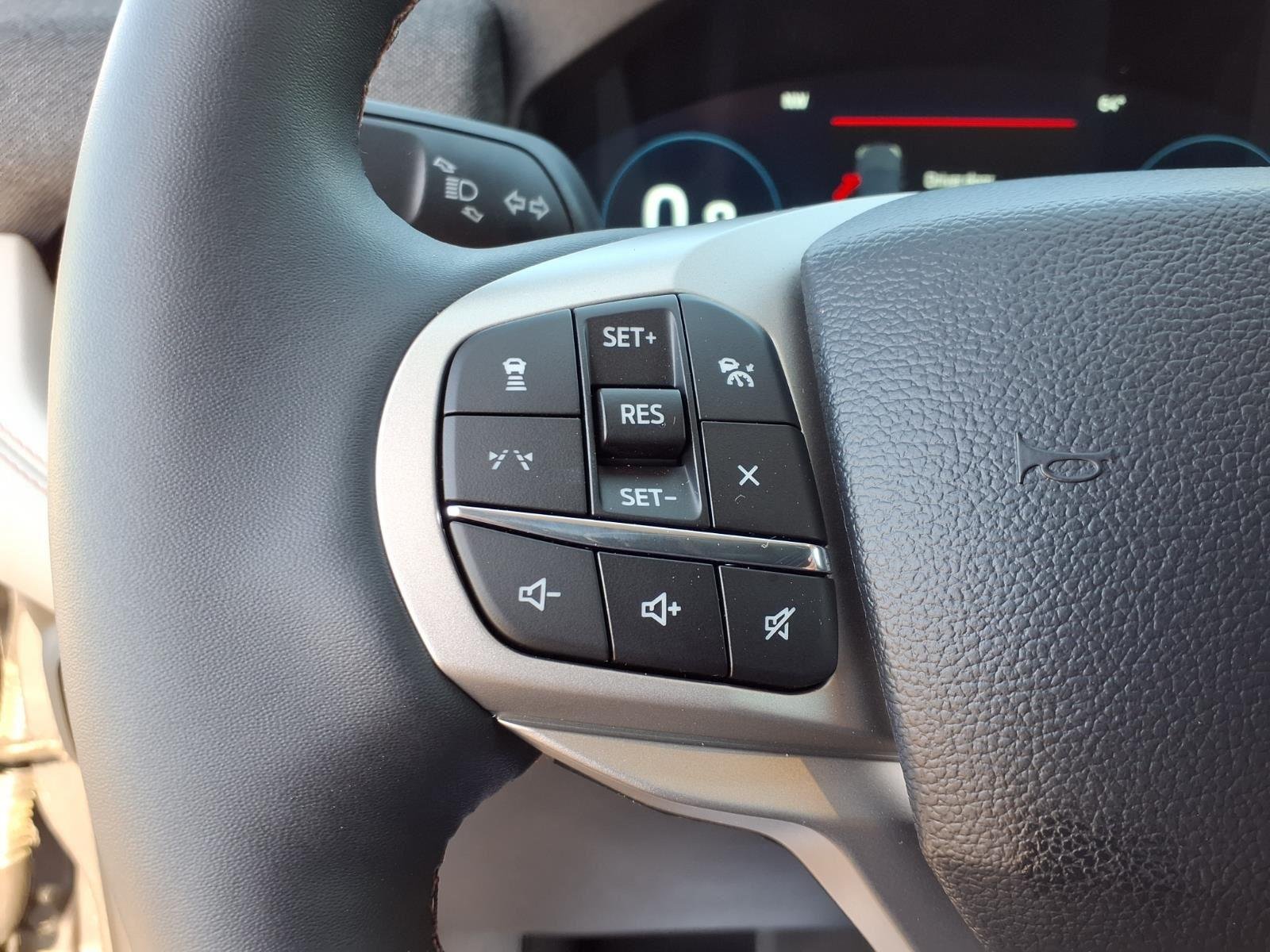 New 2026 Carbonized Gray Metallic Ford Active image 28